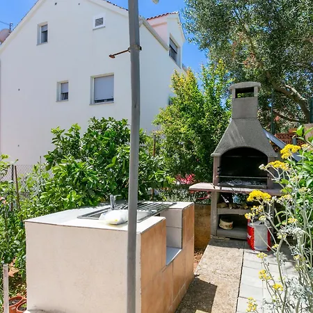 Family Friendly With A Swimming Pool Businci, Ciovo - 11232 * Трогир