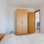 Family Friendly Apartments With A Swimming Pool Businci, Ciovo - 11232 Trogir