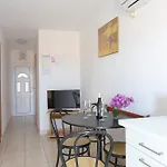 Family Friendly Apartments With A Swimming Pool Businci, Ciovo - 11232 Trogir