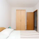 Family Friendly Apartments With A Swimming Pool Businci, Ciovo - 11232 Trogir