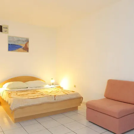 Family-friendly With Swimming Pool Businci, Ciovo - 11232 Trogir
