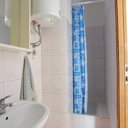 Family-friendly With Swimming Pool Businci, Ciovo - 11232 Apartmán