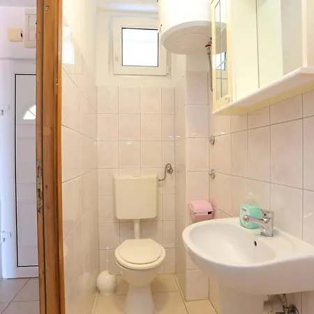 Apartmán Family-friendly With Swimming Pool Businci, Ciovo - 11232 *