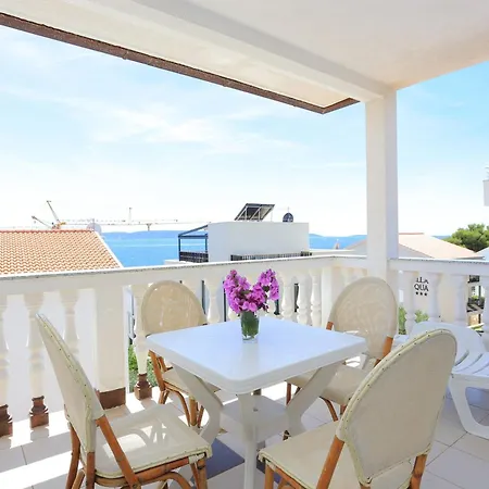 Family-friendly With Swimming Pool Businci, Ciovo - 11232 Trogir