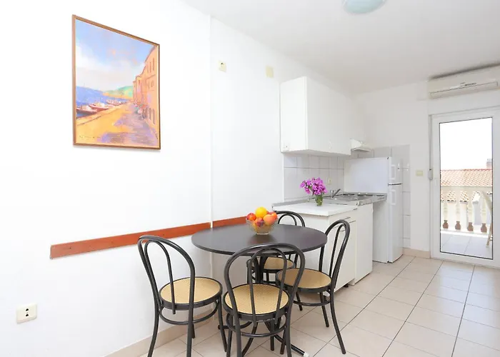 Family Friendly Apartments With A Swimming Pool Businci, Ciovo - 11232