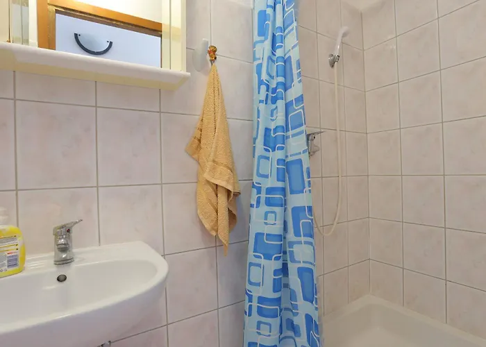 Family Friendly Apartments With A Swimming Pool Businci, Ciovo - 11232 * Trogir