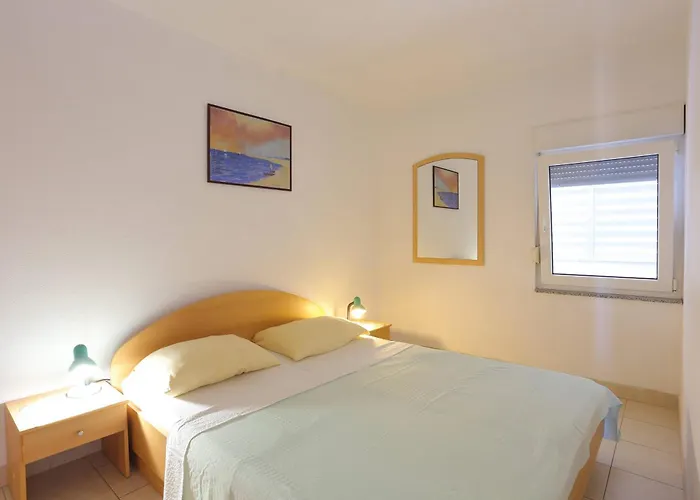 Family Friendly Apartments With A Swimming Pool Businci, Ciovo - 11232