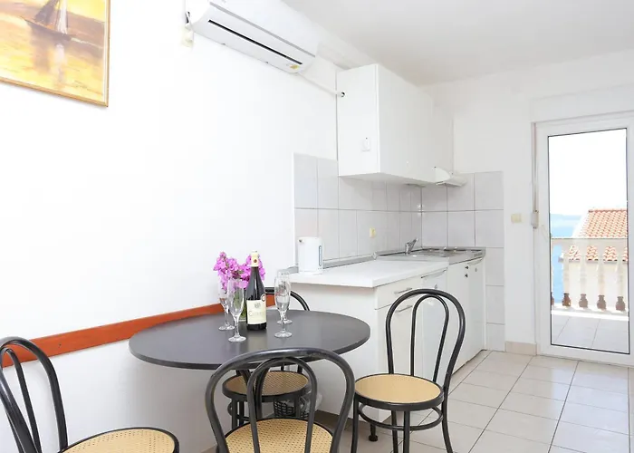 Family Friendly Apartments With A Swimming Pool Businci, Ciovo - 11232 Apartment