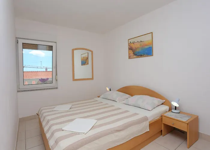 Family Friendly Apartments With A Swimming Pool Businci, Ciovo - 11232 *