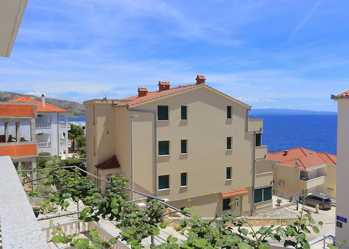 Family Friendly Apartments With A Swimming Pool Businci, Ciovo - 11232