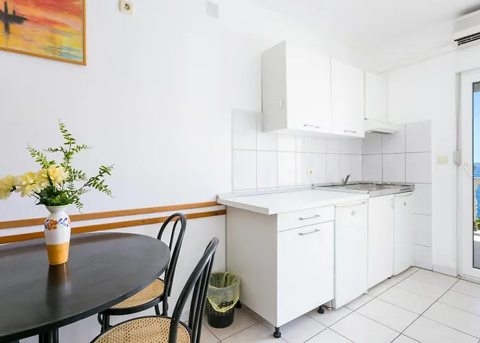 Appartement Family Friendly With A Swimming Pool Businci, Ciovo - 11232 Trogir