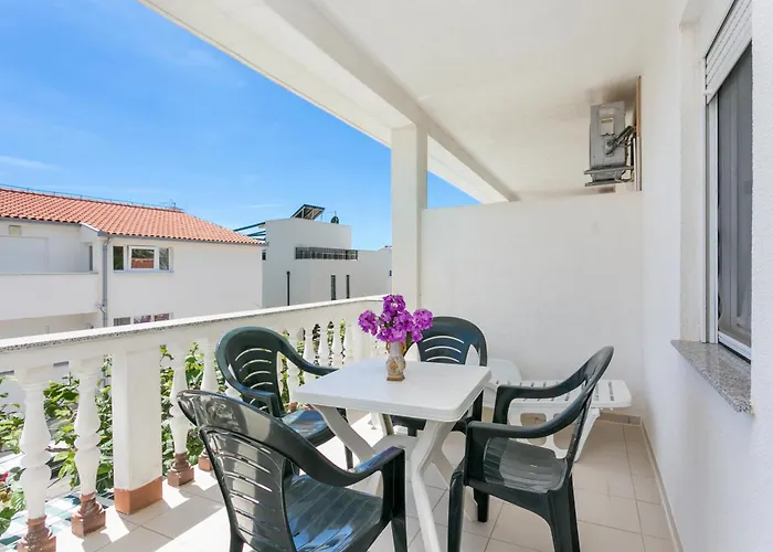 Family Friendly Apartments With A Swimming Pool Businci, Ciovo - 11232