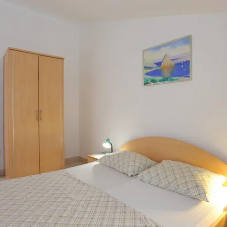 Family Friendly Apartments With A Swimming Pool Businci, Ciovo - 11232 * Trogir
